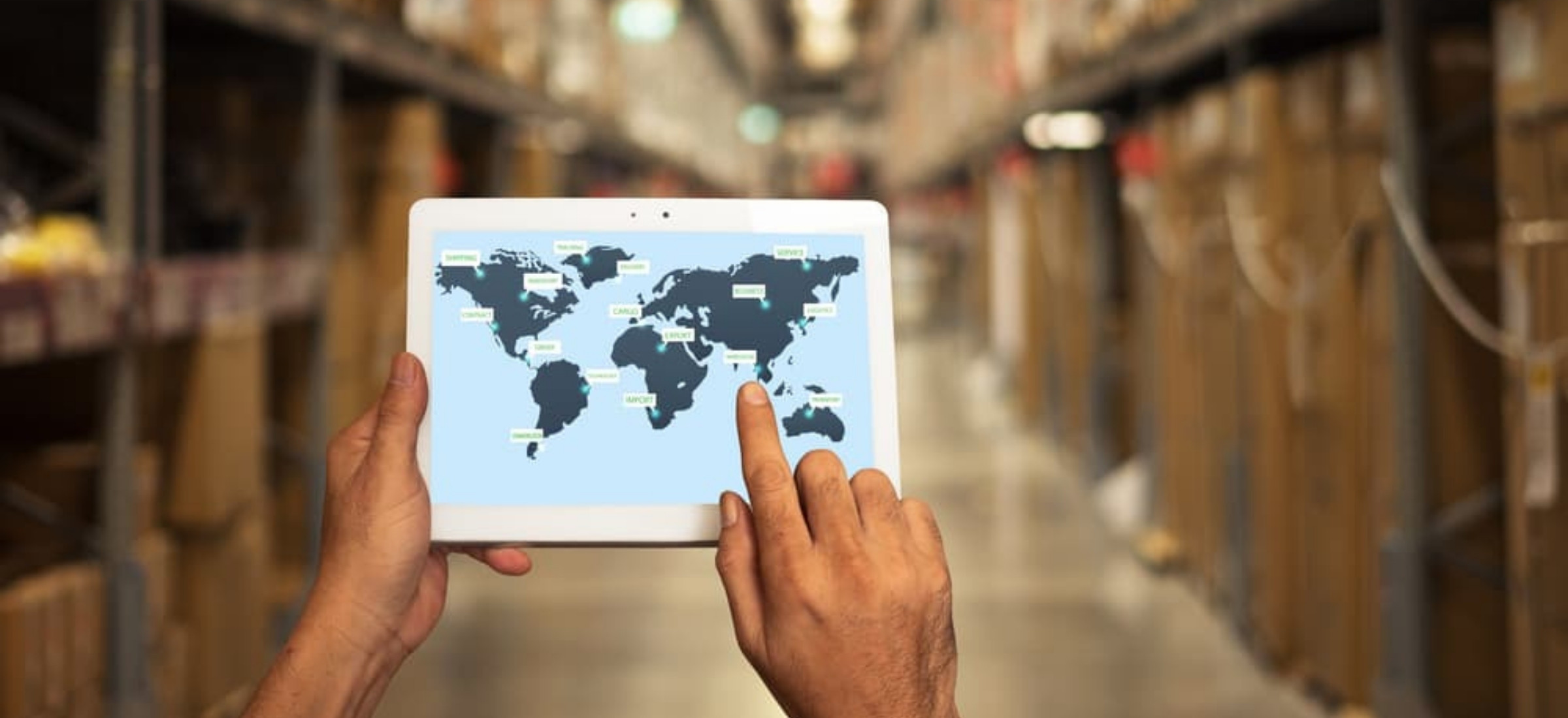 Website blog banner (7) A man planning product transportation to reduce supply chain risks