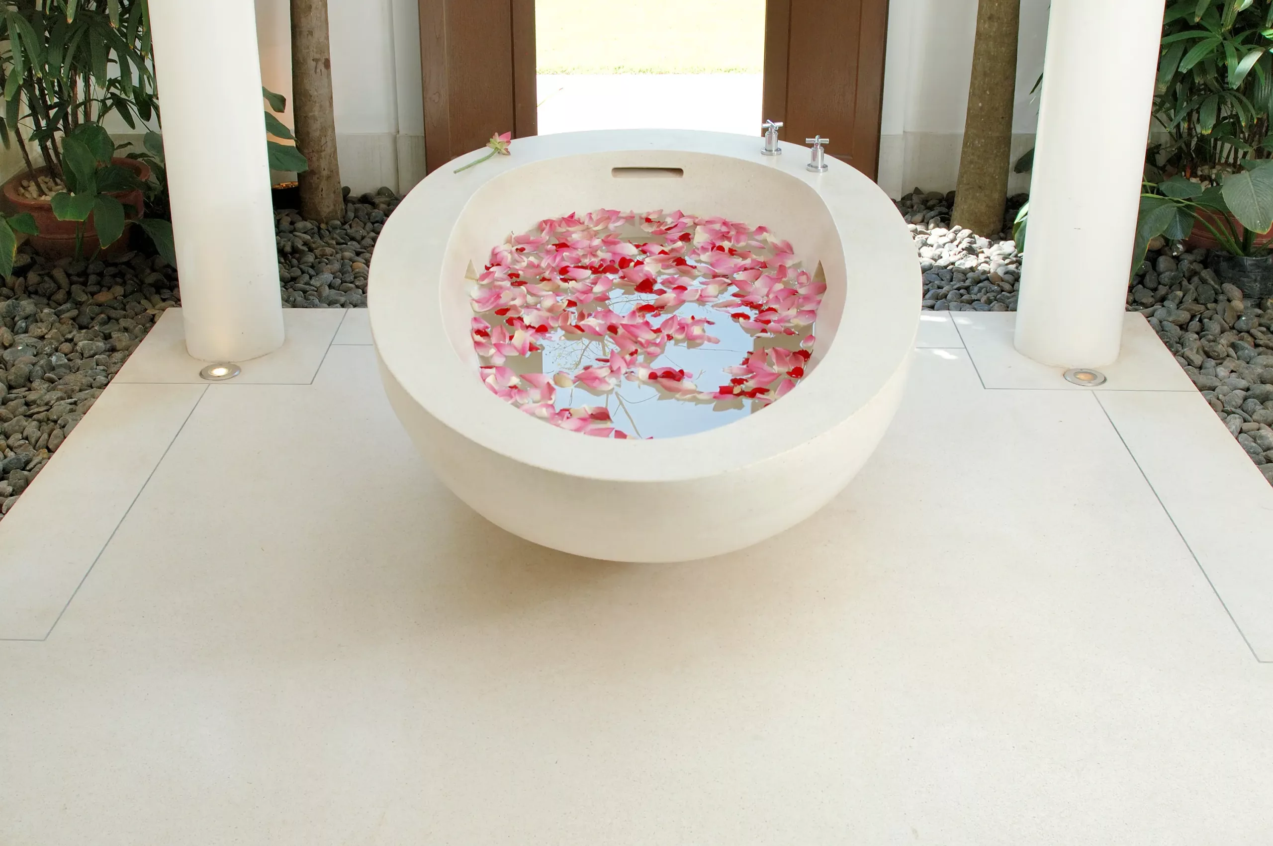 terazzo Terrazzo application of Montania white cement