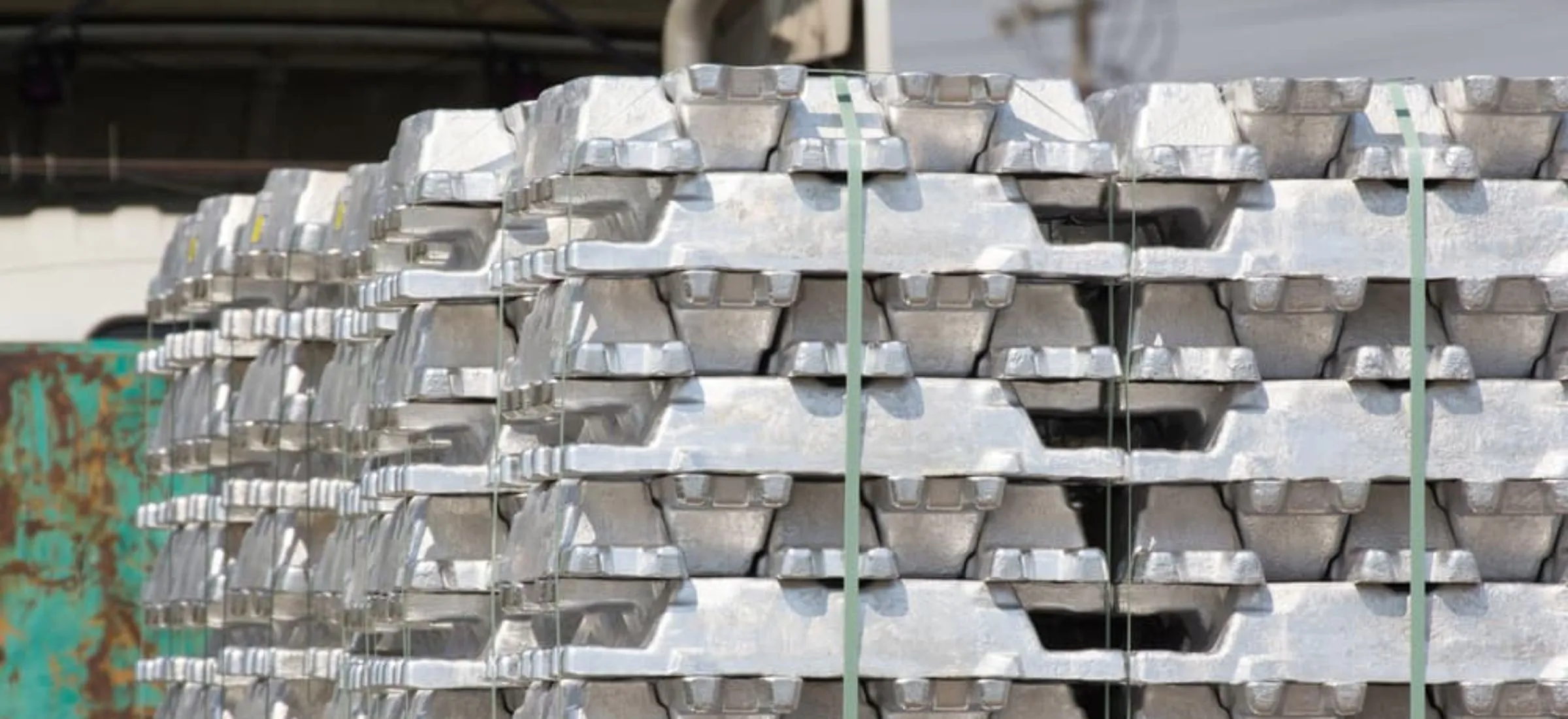 Aluminum Ingot Distributor